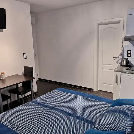Fucane Apartament *
